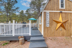 Cozy Tiny Cabin Near Mount Rushmore!